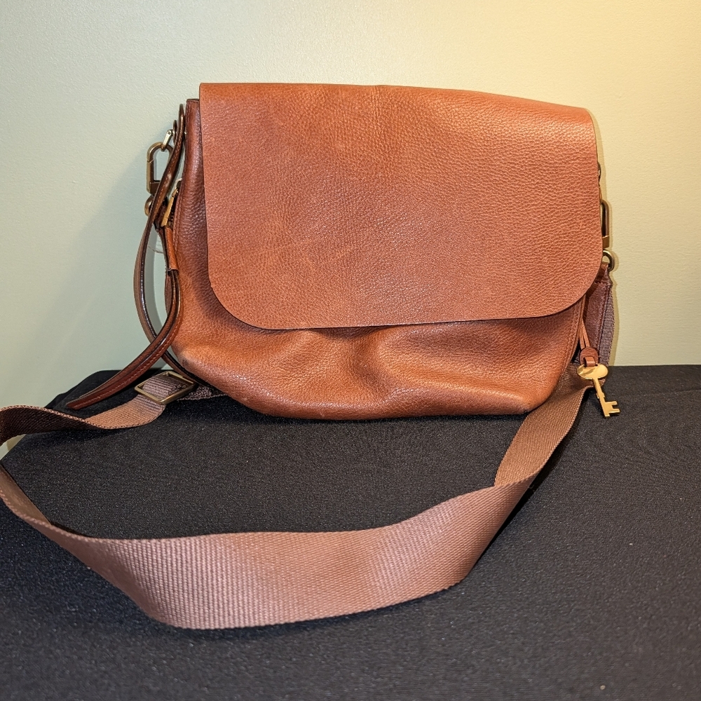 Fossil Messenger Crossbody Bag